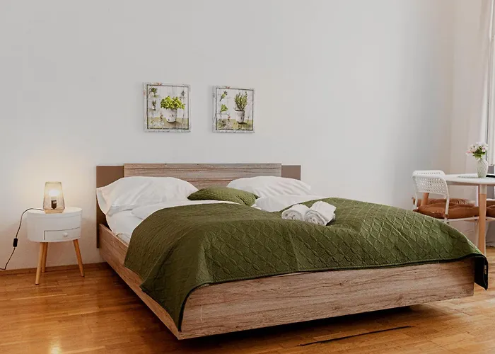 Apartamento Comfy 2br Apt, Perfect For Long Near Rennweg Viena