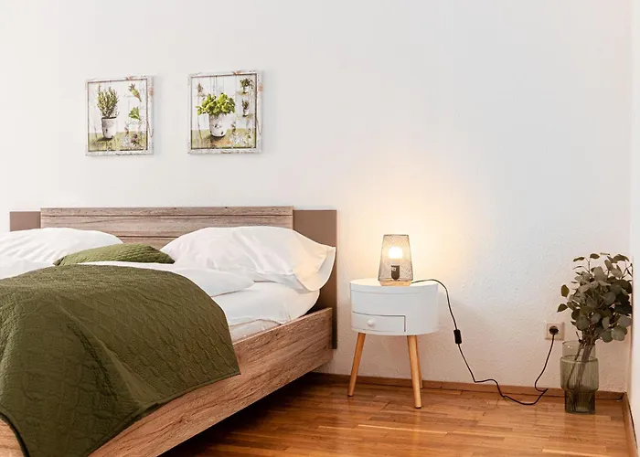 Comfy 2br Apt, Perfect For Long Near Rennweg * Viyana
